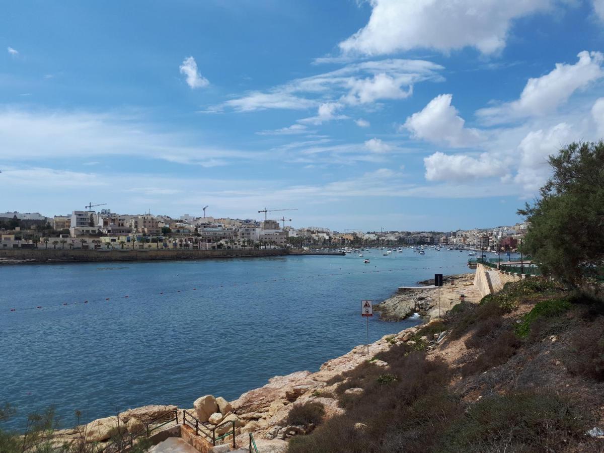 Ocean View, Apartment 1 Marsaskala Bagian luar foto